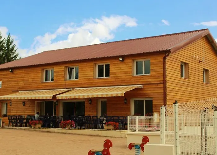 Kemp 3 Avec Terrasse - Parfait Pour 6 Personnes - Api-1-52-991 Bruyeres